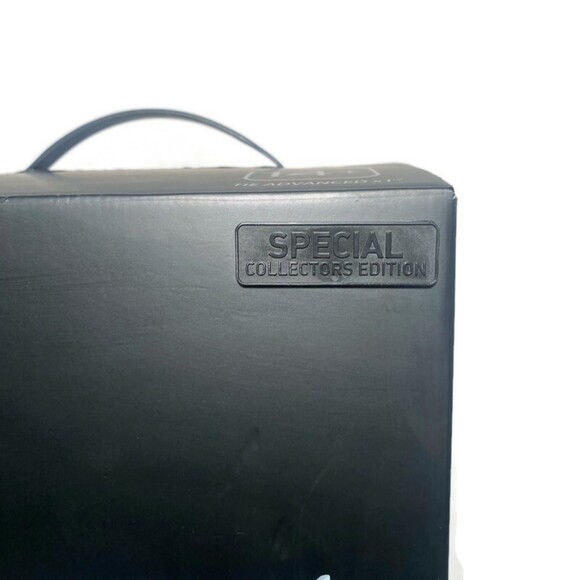 Disney Propel Star Wars Quadcopter: Tie Fighter Collectors Edition Box - Picture 15 of 16